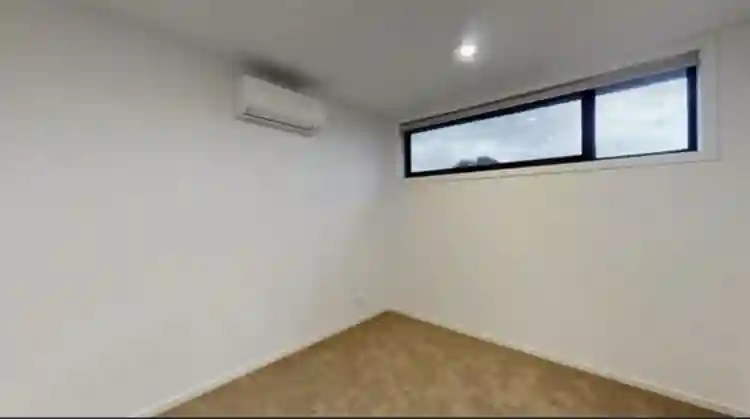 Room Available | Female Only Flat