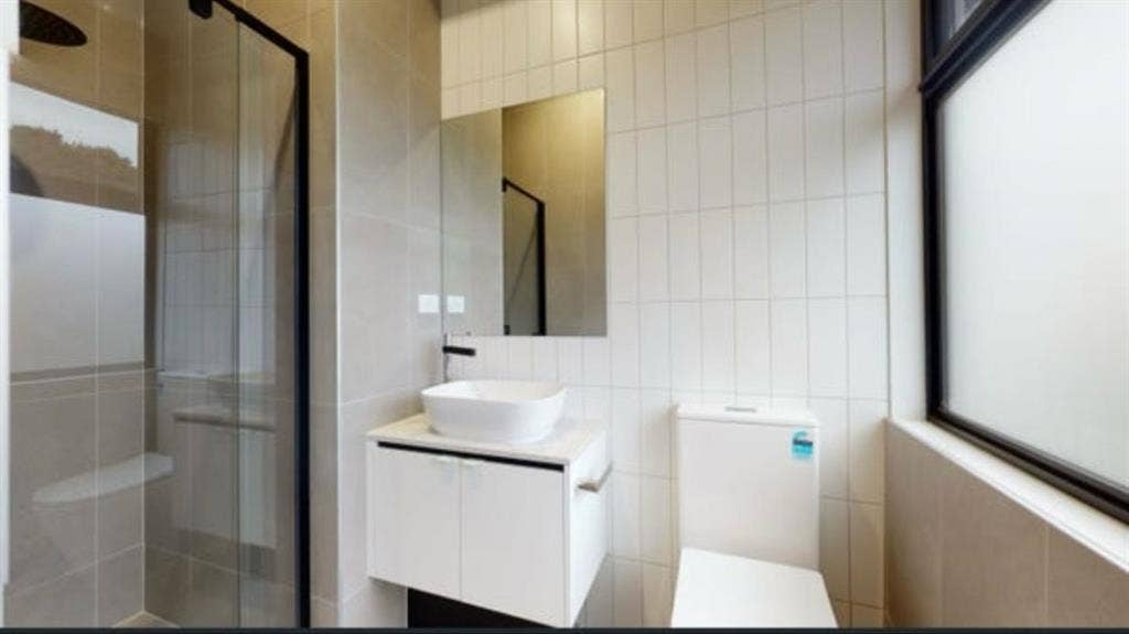 Room Available | Female Only Flat