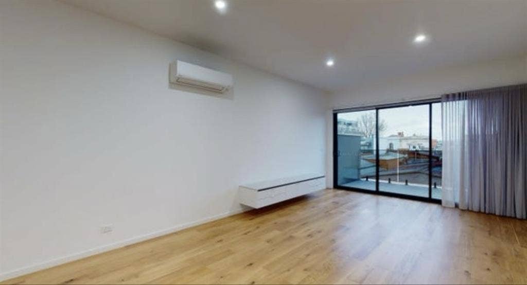 Room Available | Female Only Flat