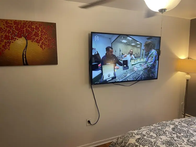 Fully furnished room shared unit