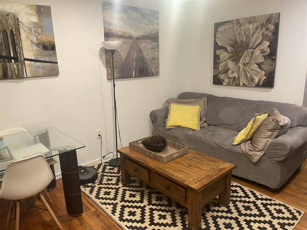 Fully furnished room shared unit