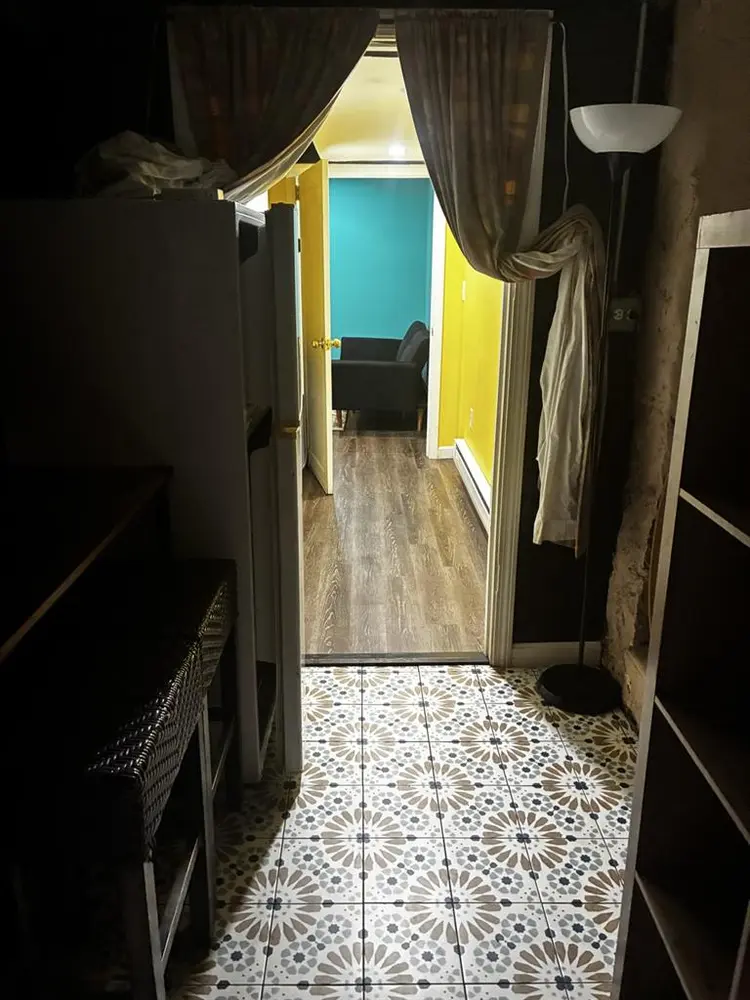 Room available for rent