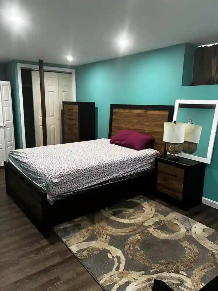 Room available for rent
