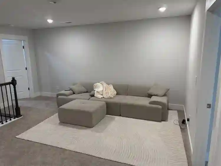 Clean, quiet, beautifully furnished