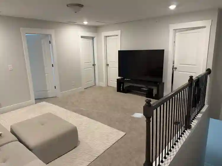 Clean, quiet, beautifully furnished