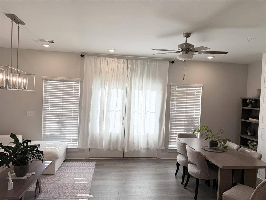 Clean, quiet, beautifully furnished
