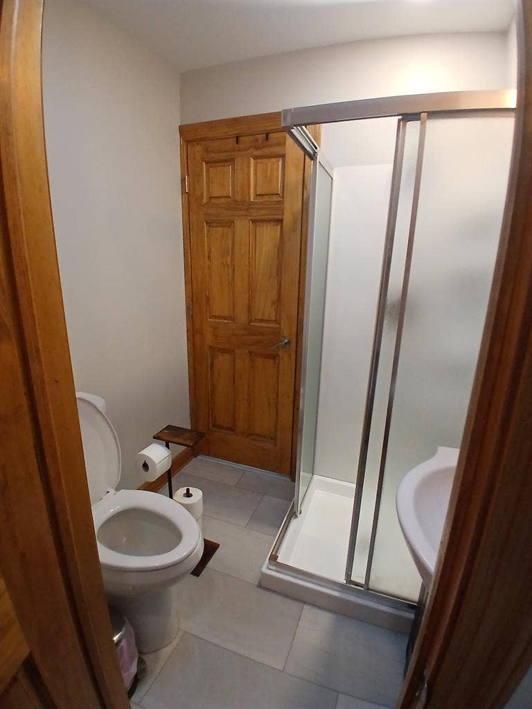 Attached, Private Bathroom w/ Bidet