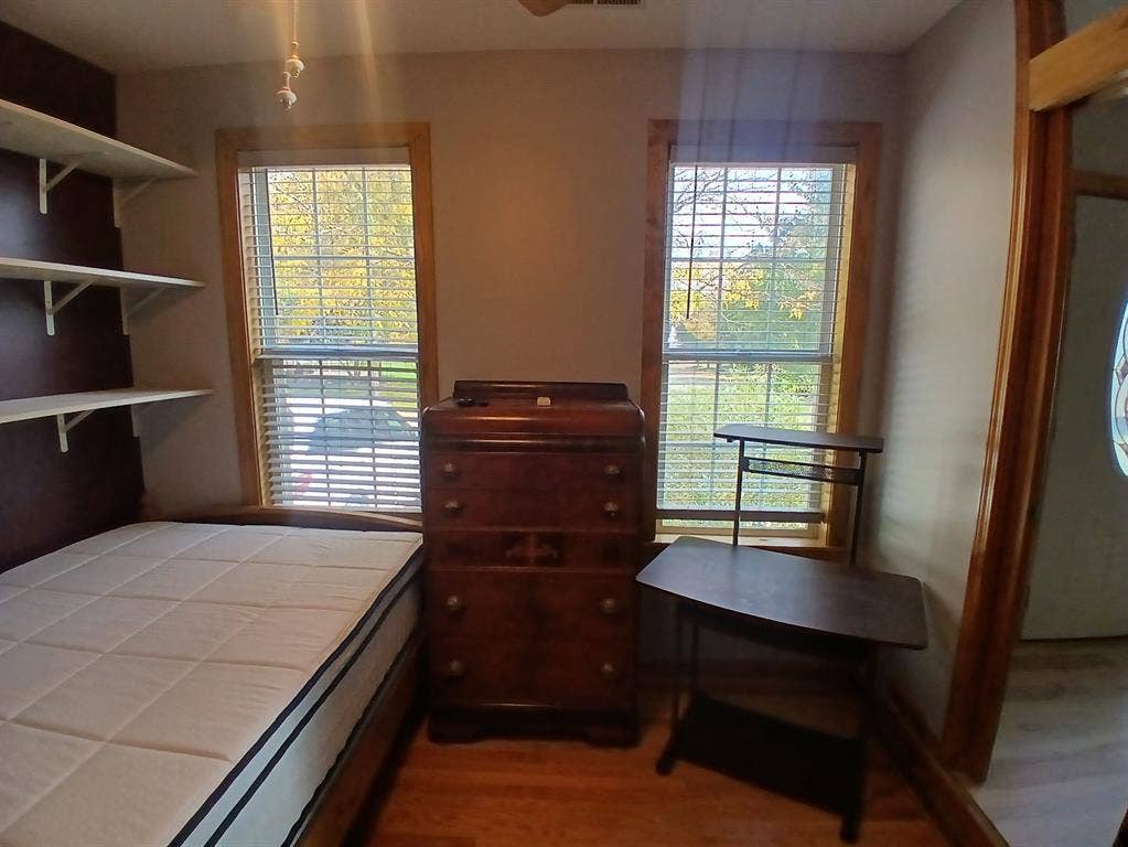 Attached, Private Bathroom w/ Bidet