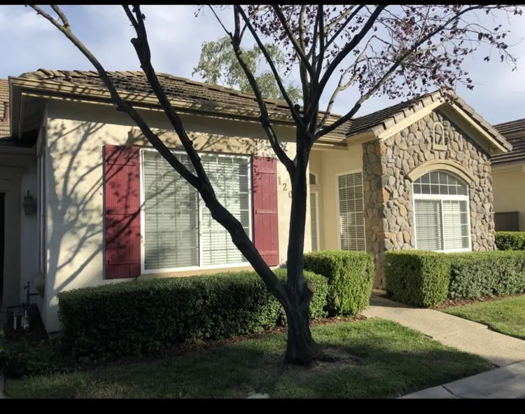 NEWLY RENOVATED- 2 Rooms +Bathroom