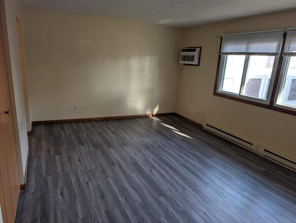 Roommate in Fargo/West Fargo