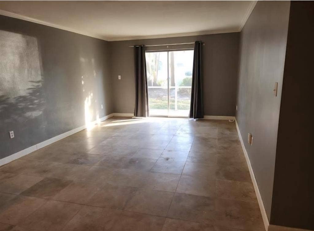 One Room and Private Bathroom