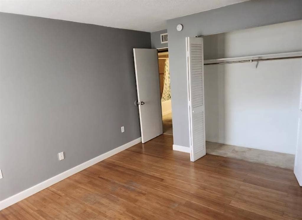 One Room and Private Bathroom