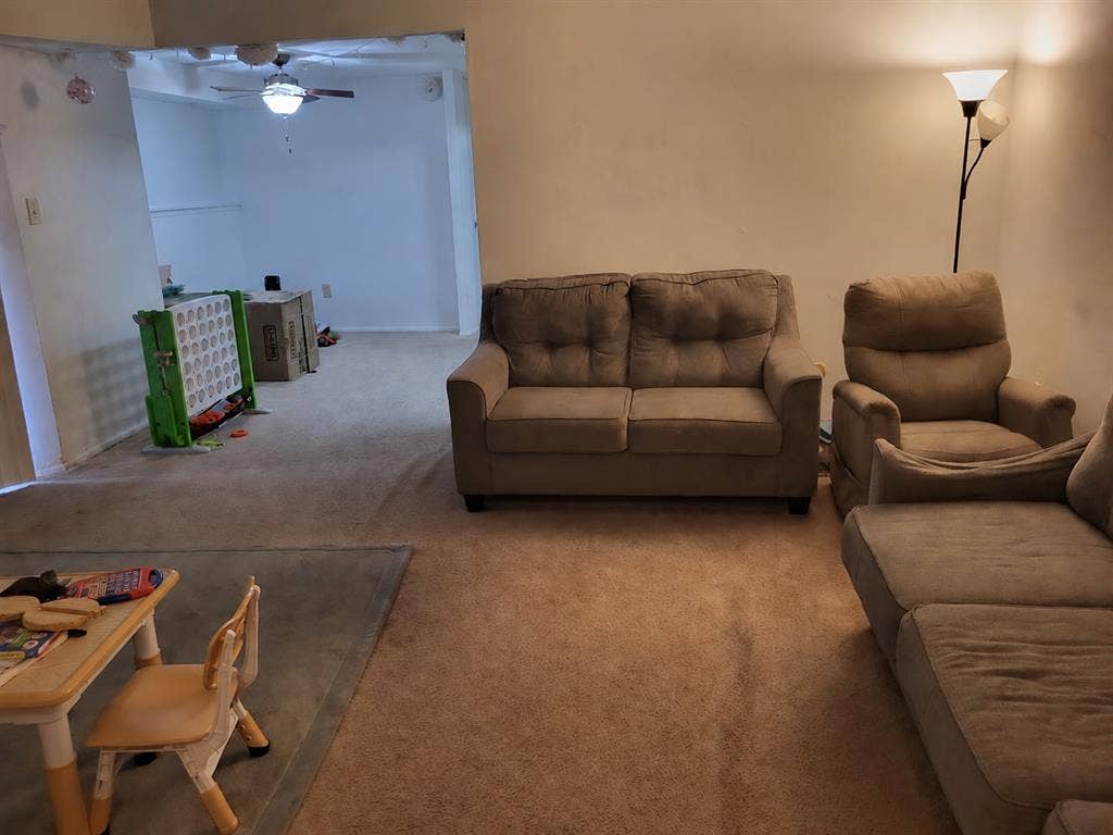 Looking for pleasant roommate