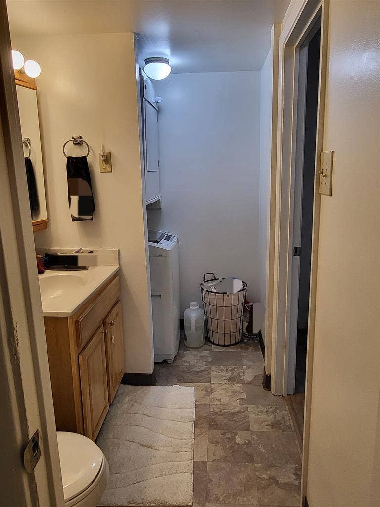 Looking for pleasant roommate