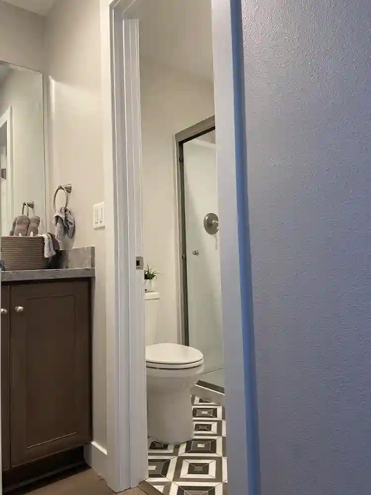 Room mate for my room mate