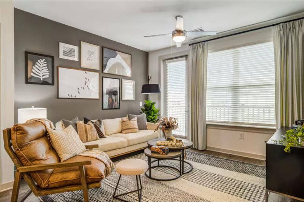 Looking for a roommate ASAP