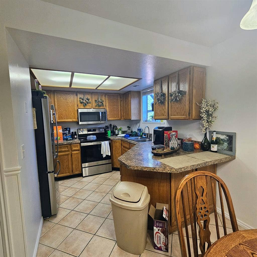 Room for rent - $550 /mo ✨️
