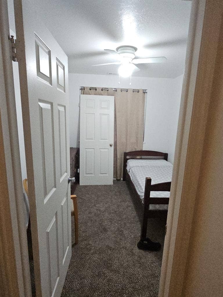 Room for rent - $550 /mo ✨️