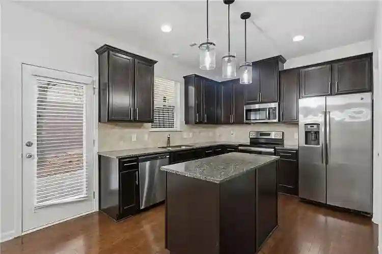 3 BR in Lilburn