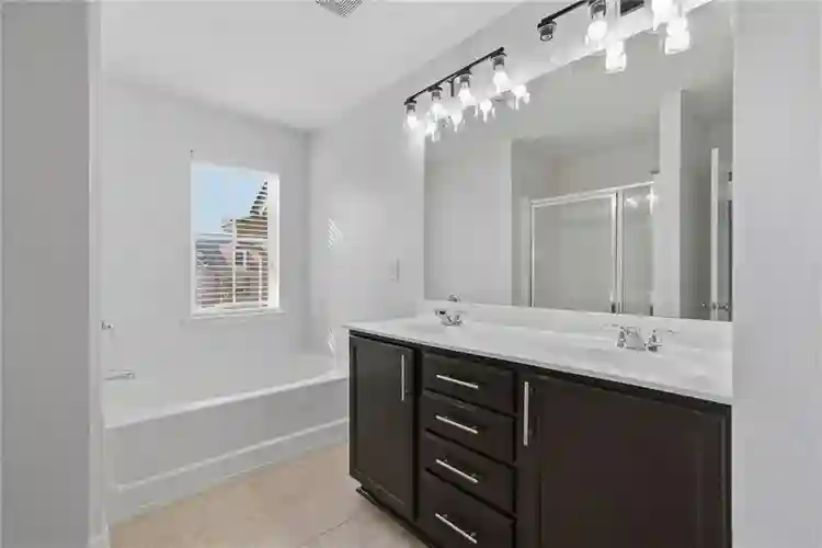 3 BR in Lilburn