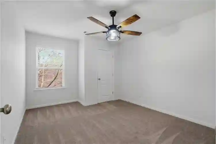 3 BR in Lilburn