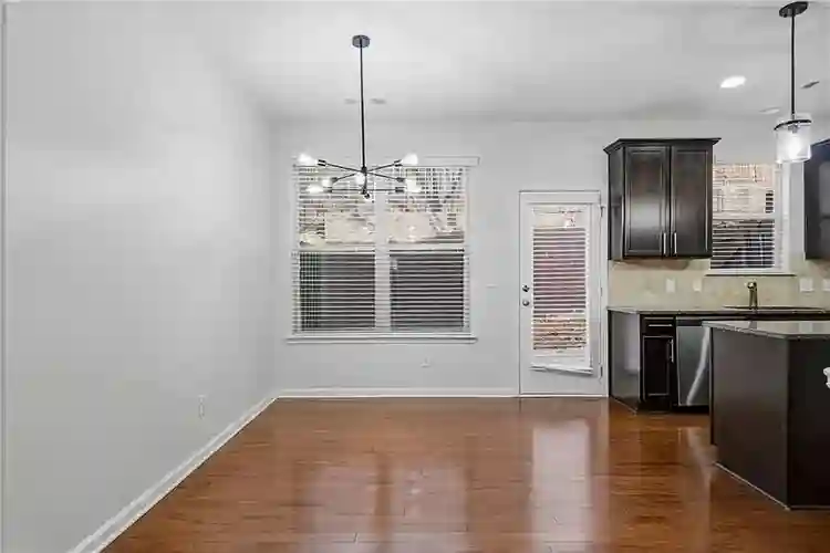 3 BR in Lilburn