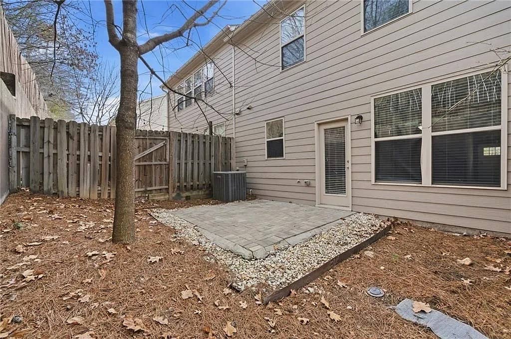 3 BR in Lilburn