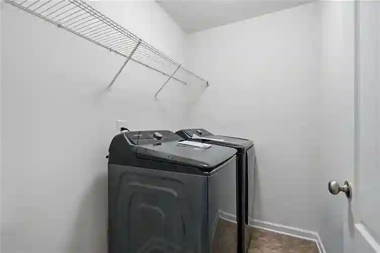 3 BR in Lilburn