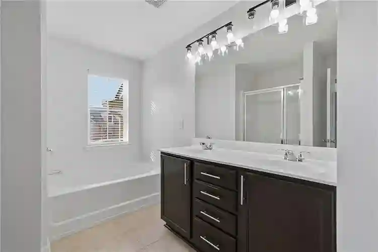 3 BR in Lilburn