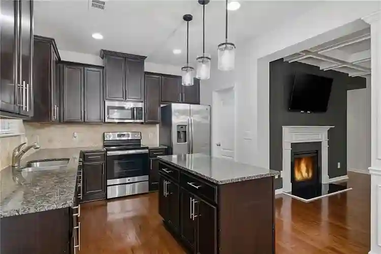 3 BR in Lilburn