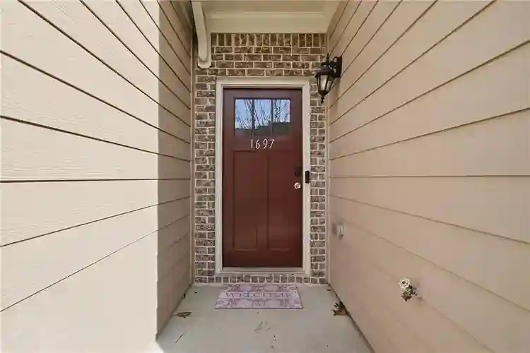 3 BR in Lilburn