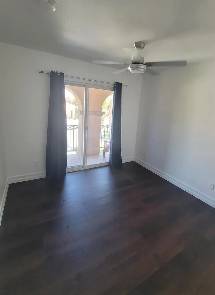 Spare Room for Rent in Perris CA