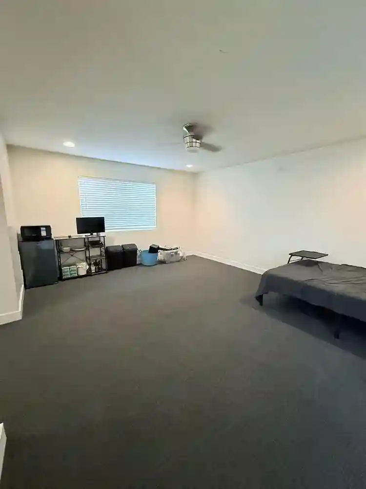Room with Private Bathroom for rent