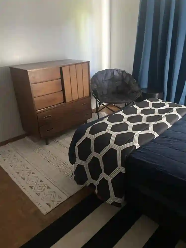 Bedroom for rent