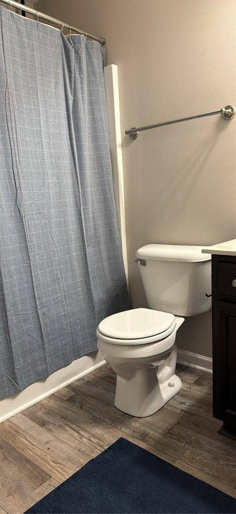 Large Private Room/Bathroom