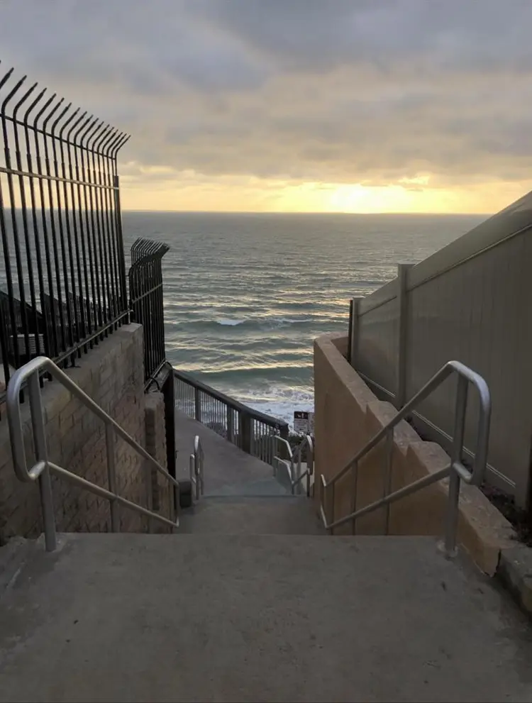Coastal Life Solana Beach Master BR
