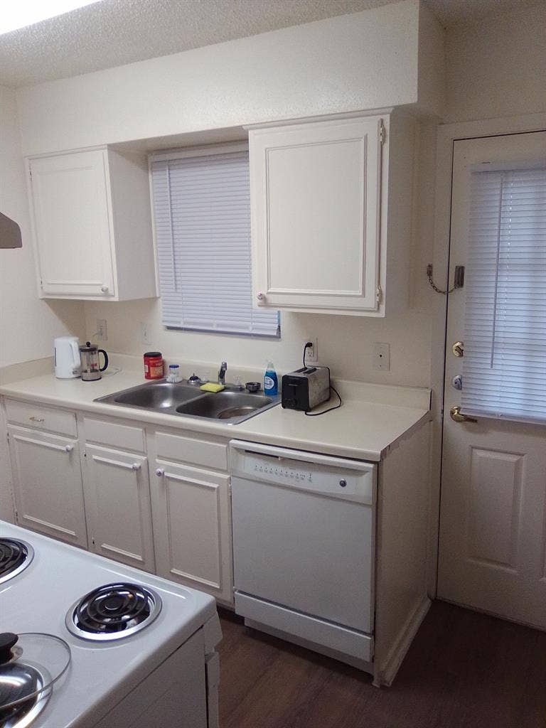 Entire 1 Bedroom Apartment!