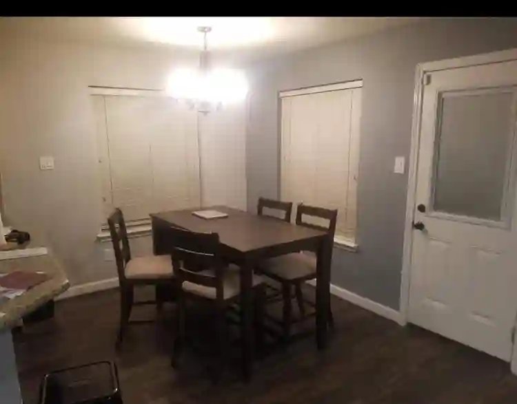 Bedroom for rent. 800/monthy