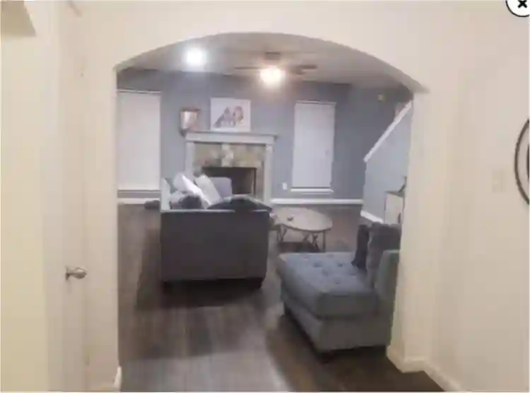 Bedroom for rent. 800/monthy