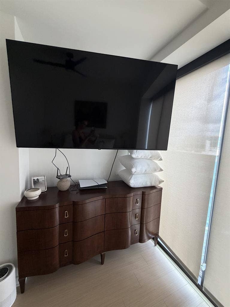 Furnished Luxury 2BR/2BA Sublease
