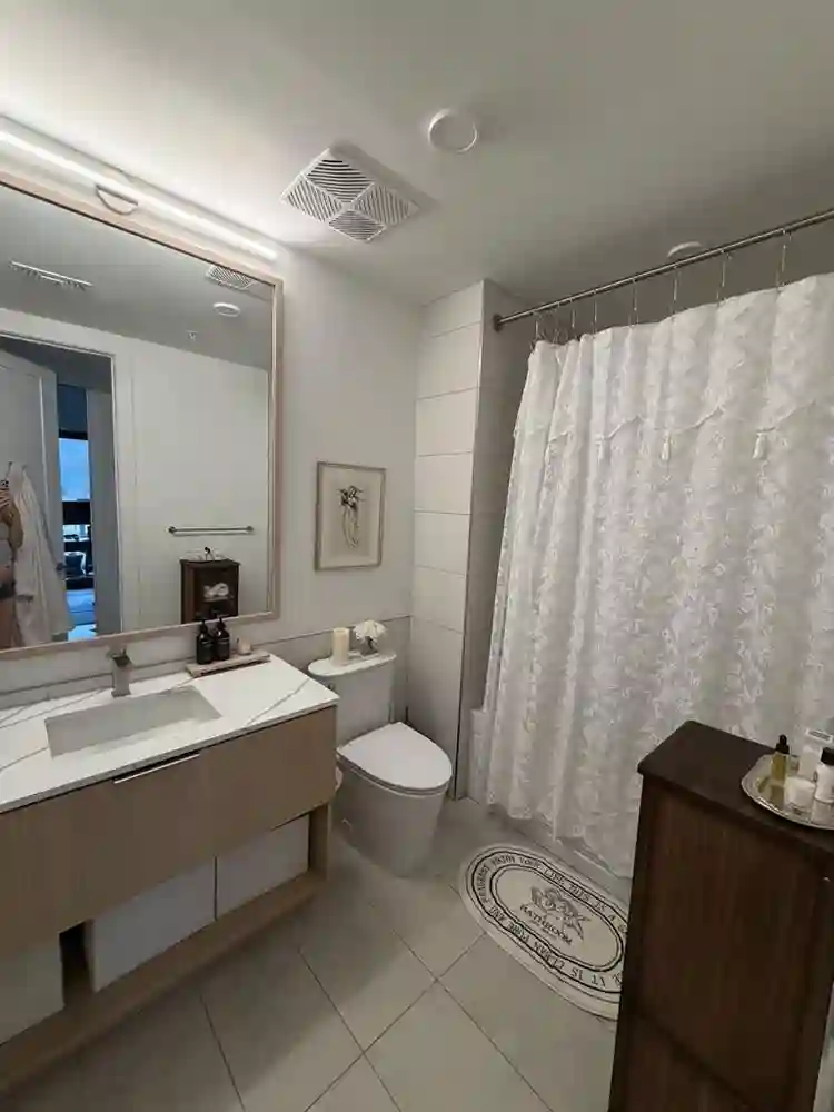Furnished Luxury 2BR/2BA Sublease