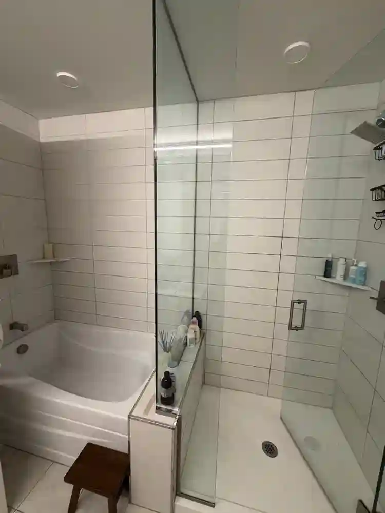 Furnished Luxury 2BR/2BA Sublease