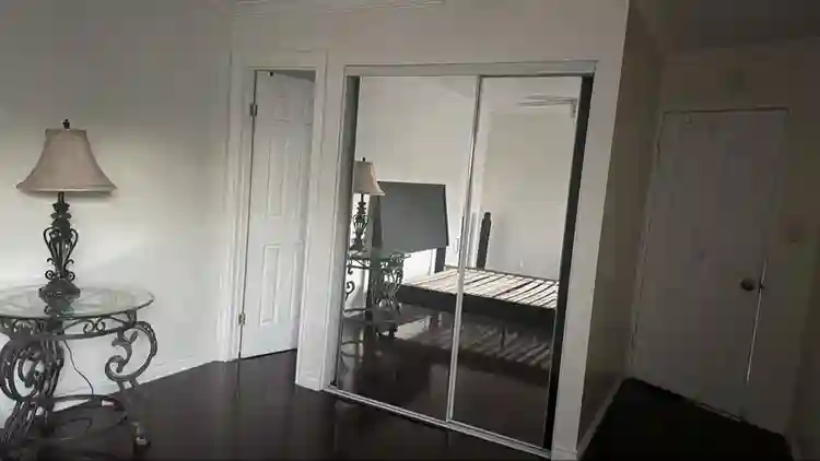 Master bedroom for rent