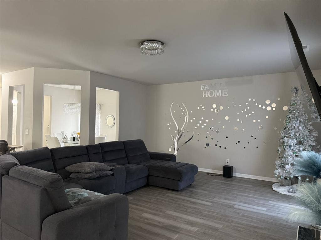 Private room for rent