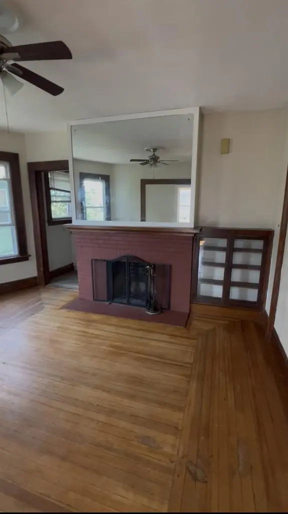Spacious Private Room for Rent!