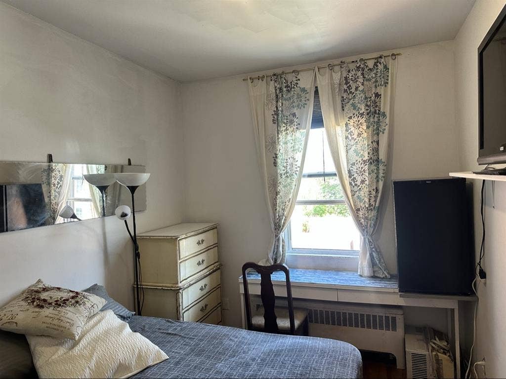 Room for rent