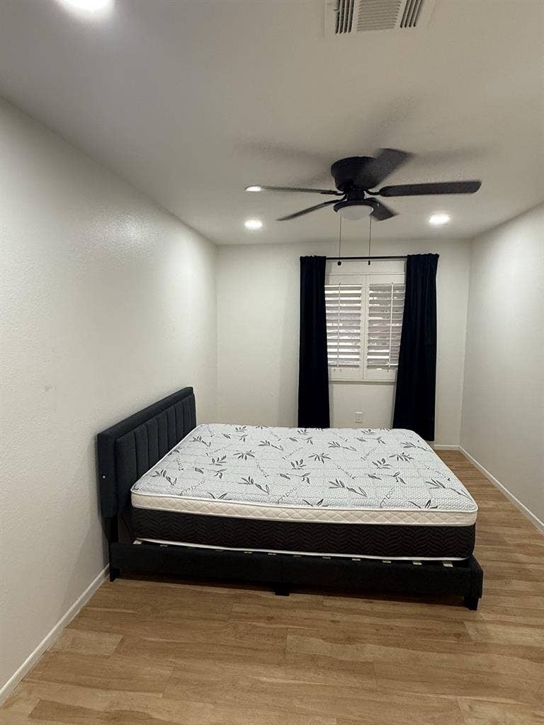 Large Room! Located in Redlands!