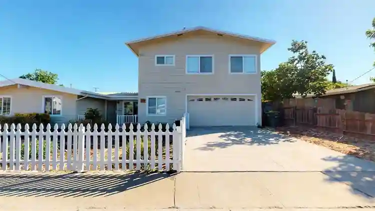 4 BR in Concord