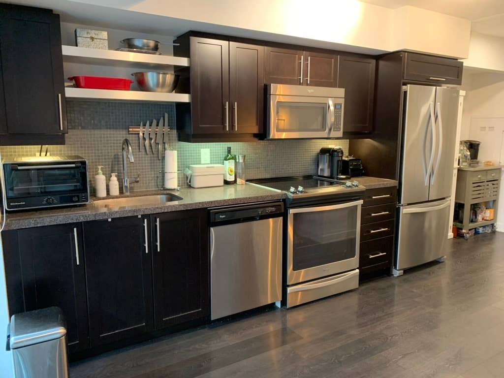 Furnished Master bed + ensuite bath