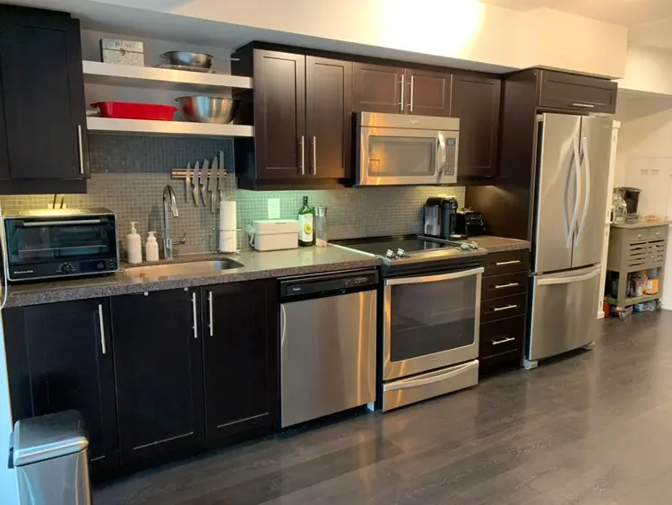 Furnished Master bed + ensuite bath